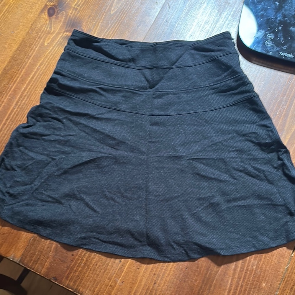 Athleta skirt dark gray